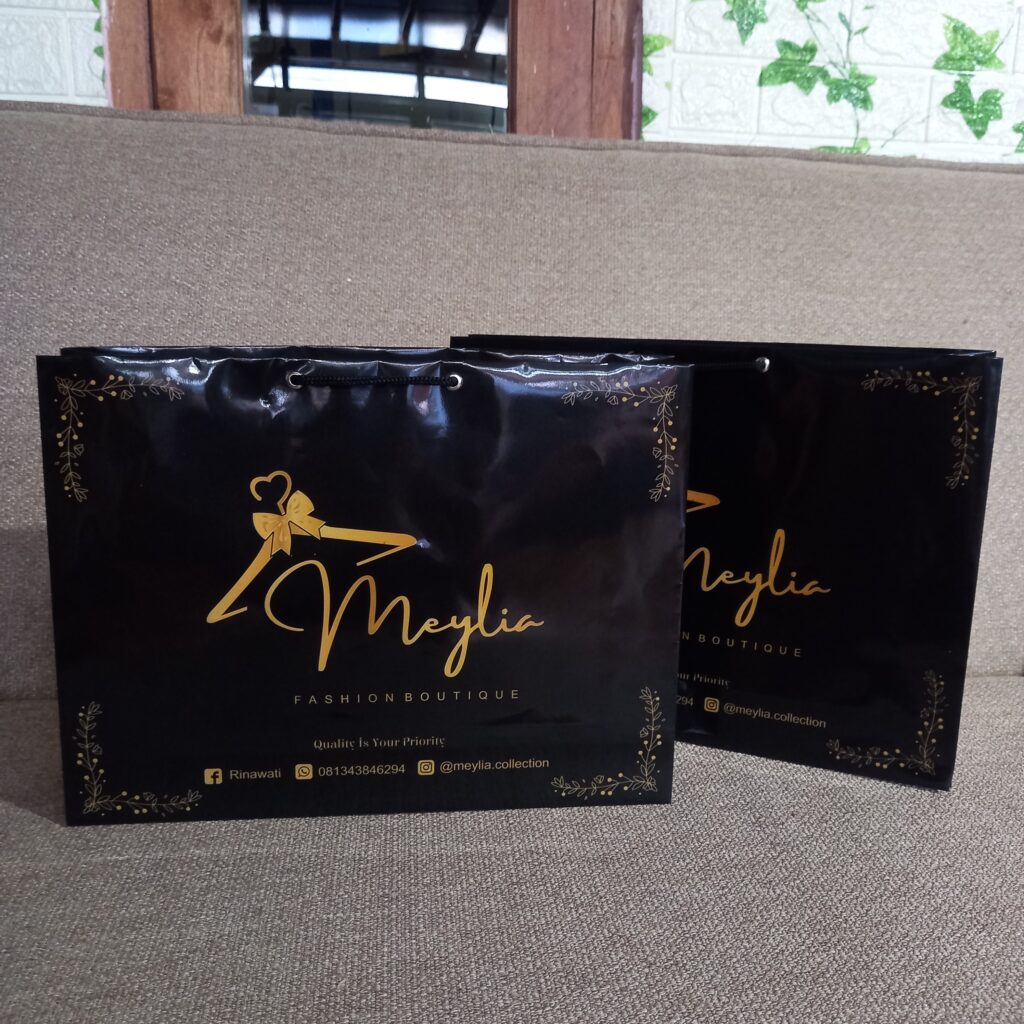 Paper Bag untuk Baju Ukuran Berapa